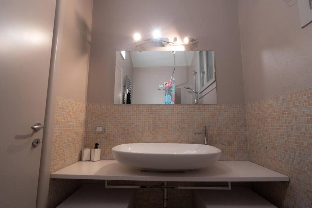 An Elegant Suite In Milan'S Art District 外观 照片